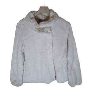 Patagonia Womens Faux Fur Fleece Jacket White Size Medium Soft Warm Casual